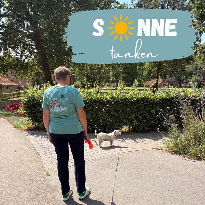 Sonne tanken, frische Luft schnappen und vier Pfoten, die das Tempo bestimmen. ☀️🐾💚 So sieht eine kleine Auszeit bei... Sonne tanken, frische Luft schnappen und vier Pfoten, die das Tempo bestimmen. ☀️🐾💚 So sieht eine kleine Auszeit bei...